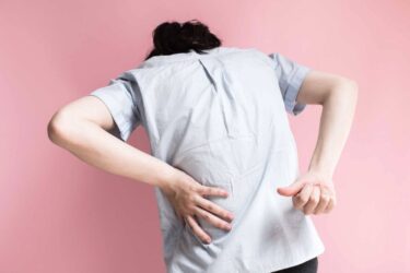 Cách chọn nệm tốt cho cột sống không phải ai cũng biết 1 đau cột sống