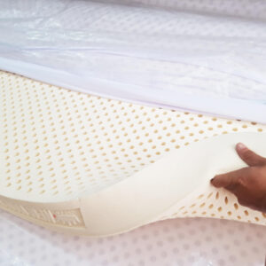 nệm cao su thắng lợi và vạn thành