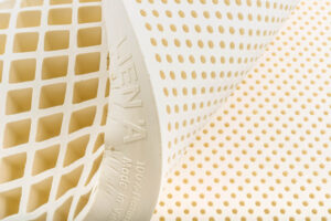 nệm cao su liên á và kim cương