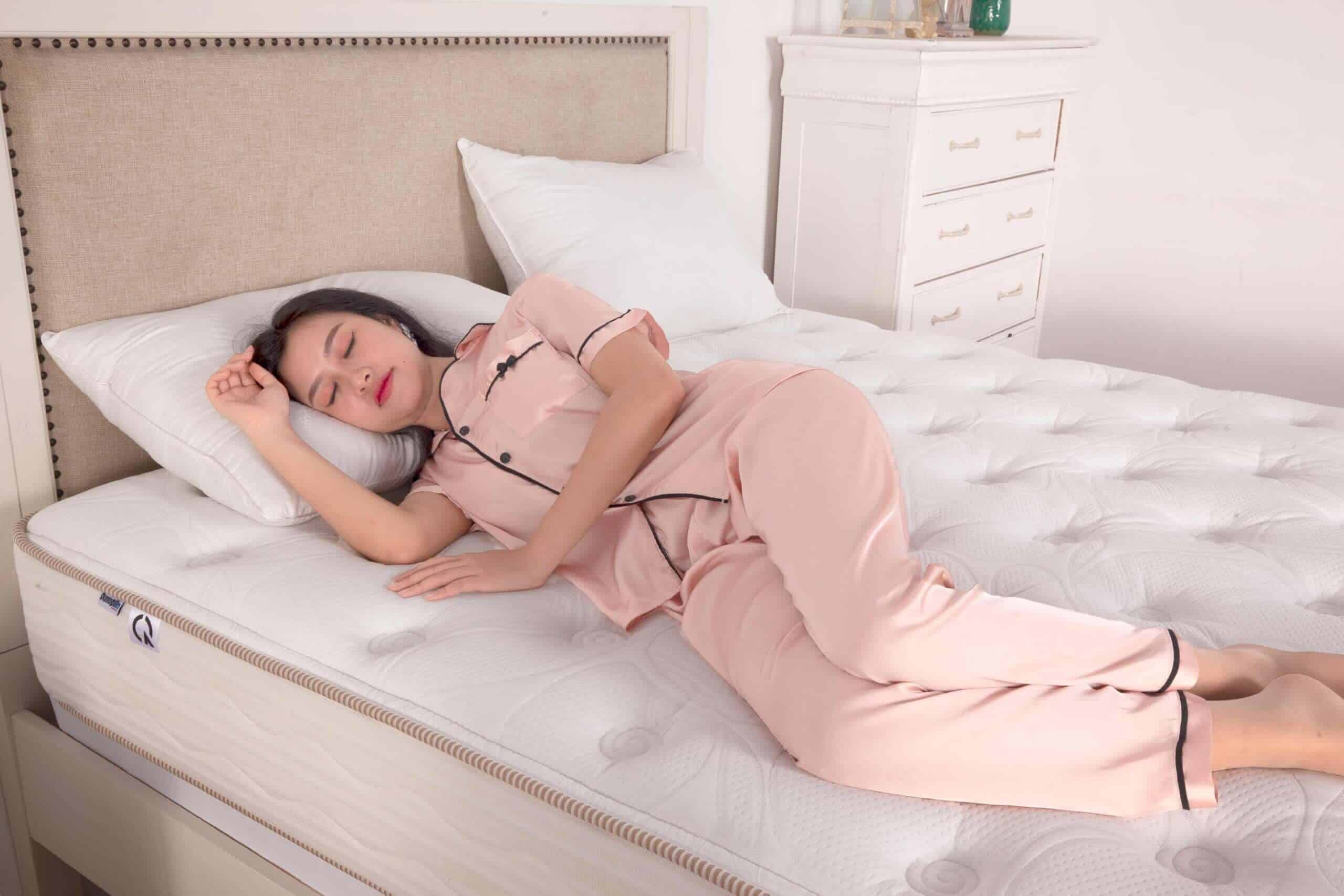 cấu tạo bên trong lót thêm nhiều lớp vật liệu cao cấp