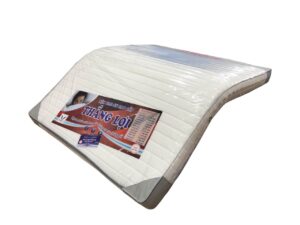 nệm cao su thắng lợi và kim cương