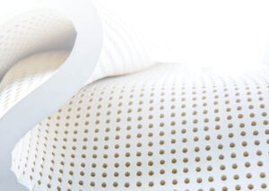 nệm cao su thuần việt và cao su thắng lợi