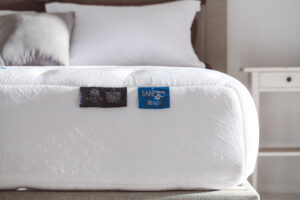 nệm lò xo vạn thành và lotus