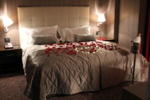 Mẹo chọn chăn ga cưới thông minh