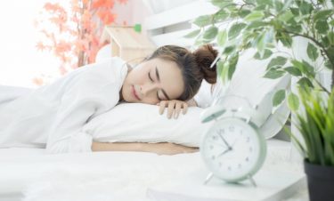 10 tư thế ngủ đoán tướng phú quý giàu sang, đoán tính cách 1 tu the ngu doan tuong phu quy giau sang