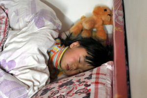 cách giúp trẻ ngủ riêng