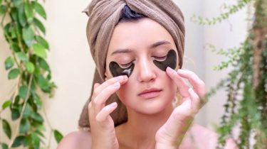 Nguyên nhân và các mẹo giúp làm tan quầng thâm mắt hiệu quả 1 mẹo để làm tan quầng thâm mắt