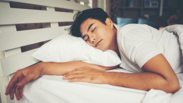 Tê tay khi ngủ, nguyên nhân và cách khắc phục 1 Tê tay khi ngủ