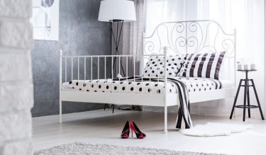 Giường sắt 1m2 2m - Lựa chọn lý tưởng cho căn phòng ngủ hiện đại Giường sắt 1m2 2m