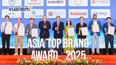 Vua Nệm tự hào nhận giải thưởng Top 10 Thương hiệu Tín nhiệm Hàng đầu Châu Á 2025 Review công ty Vua Nệm