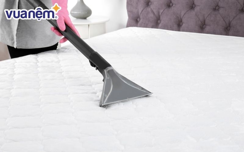 Những điều cần lưu ý khi vệ sinh nệm Vạn Thành
