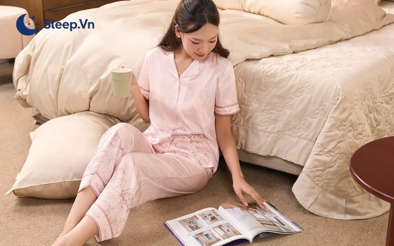 Ga giường chất liệu nào mát? Hướng dẫn chọn loại phù hợp 6 Bộ ga phủ + chăn chần Amando Wellness Tencel Luxe