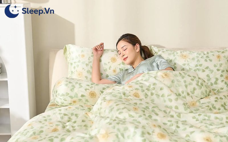 Một bộ chăn ga gối nệm phù hợp giúp tăng chất lượng giấc ngủ REM