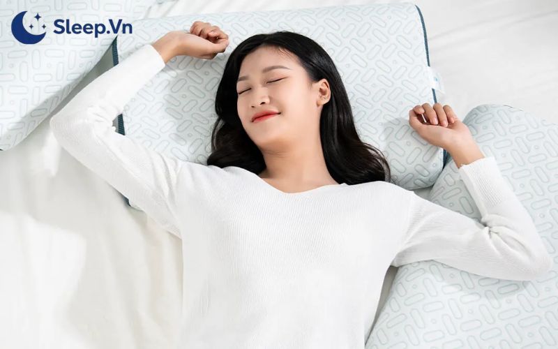Nên nằm gối cao hay thấp? Cách chọn độ cao gối phù hợp 5 Người nằm ngửa nên dùng gối có độ cao khoảng 8-10cm
