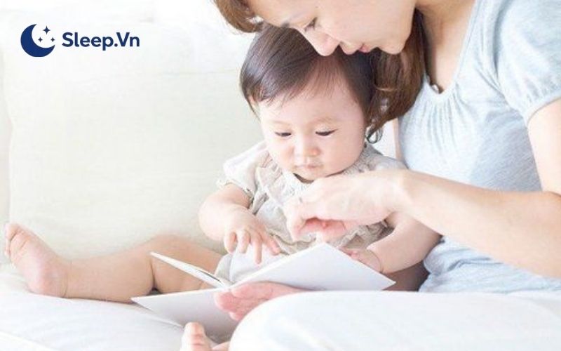 Giấc ngủ trẻ 2 tuổi không sâu, hay thức giấc phải làm sao? 7 Tạo thói quen lành mạnh trước khi đi ngủ