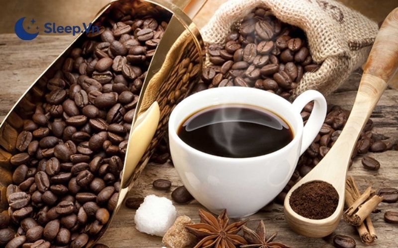 Dùng các chất kích thích trước giờ đi ngủ
