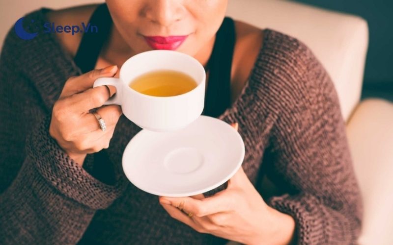 Uống trà ô long có mất ngủ không? Nên uống vào thời điểm nào? 6 Theo dõi phản ứng của cơ thể