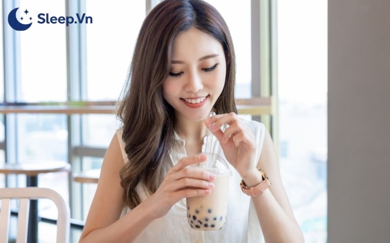 Uống trà sữa có mất ngủ không? Nên uống vào lúc nào? 5 Nên uống trà sữa vào buổi sáng hoặc đầu giờ chiều